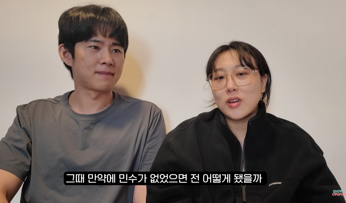 최근 쌍둥이를 출산한 뒤 산후 출혈로 중환자실에 입원했다고 알린 개그우먼 임라라가 40분 가까이 ‘응급실 뺑뺑이’를 당했다고 고백했다. 유튜브 채널 ‘엔조이커플enjoycouple’ 캡처