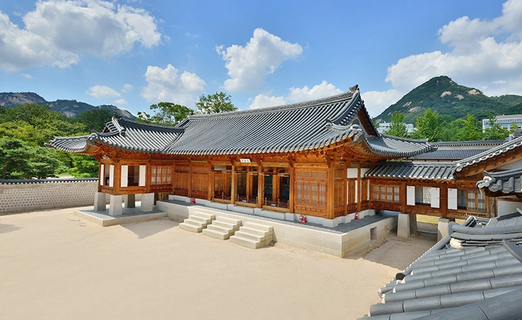 건청궁 외관. 문화재청 제공
