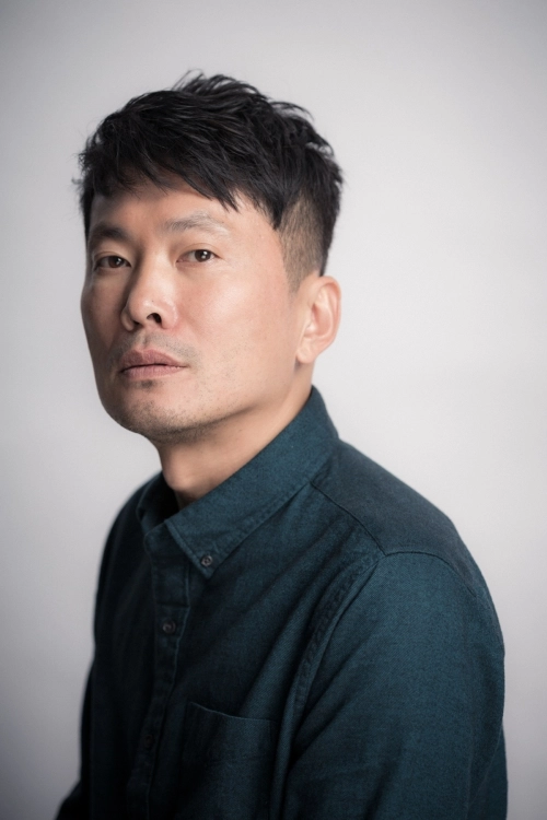 시인 이병률