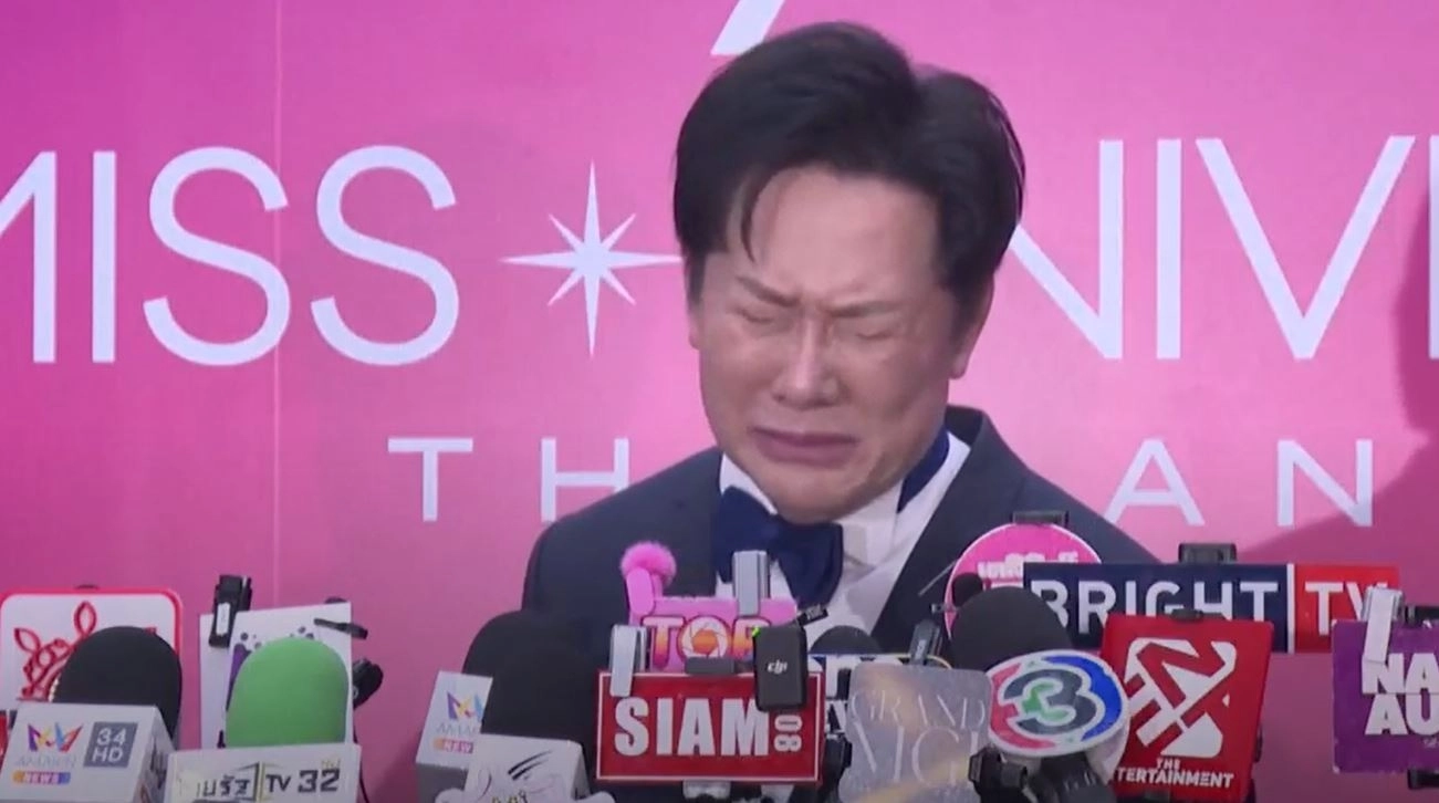 나와트 이차라그리실 미스 유니버스 태국 담당 이사가 공식 기자회견을 통해 사과하고 있다. 엑스 캡처
