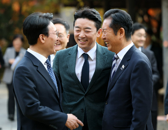 한자리에 모인 당-정-대