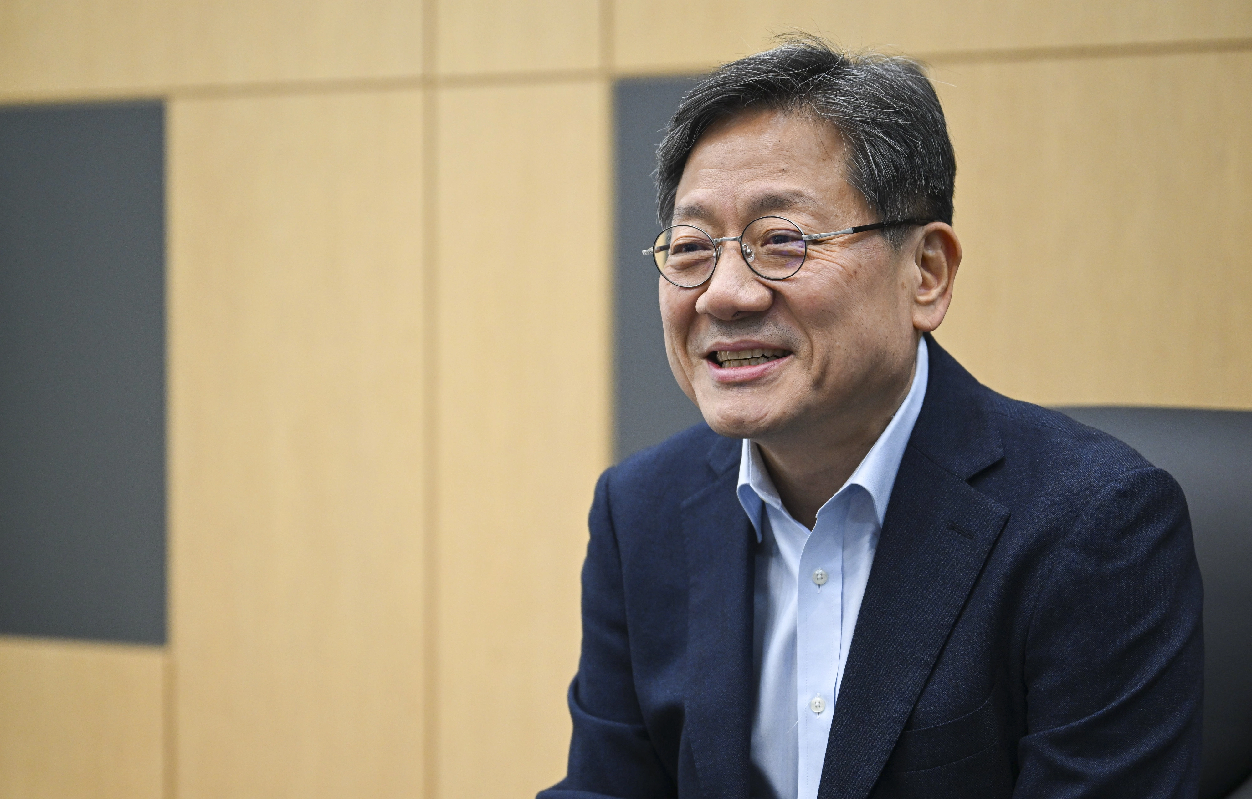 강대희 서울대 의대 교수는 “지난 정부 의정갈등을 반면교사로 삼아 향후 의료개혁은 의정간 신뢰와 소통을 바탕으로 추진되어야 한다”고 강조했다. 
이지훈 기자