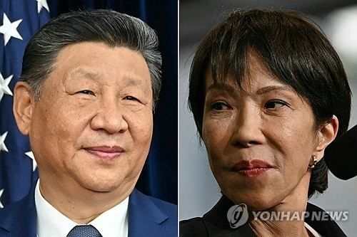 시진핑 중국 국가주석(왼쪽)과 다카이치 사나에 일본 총리. 자료 : 연합뉴스
