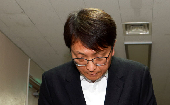 쿠팡 대표 “쿠팡 고객과 국민께 사과…빠른 사태 규명 노력”