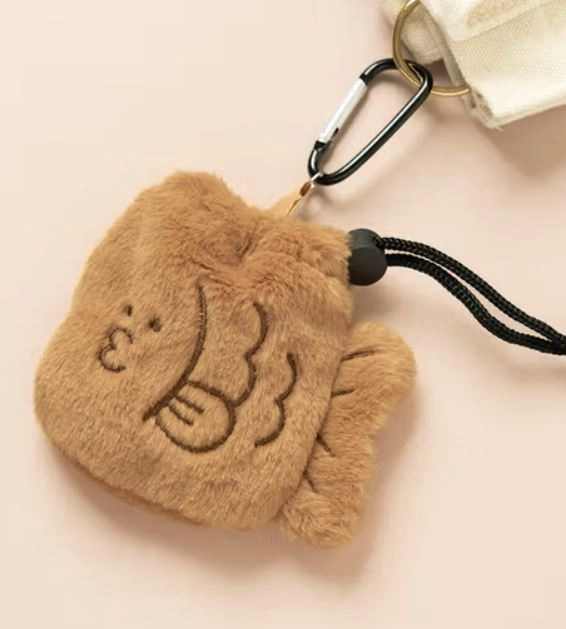 다이소 윈터투게더 미니 스트링 파우치 붕어빵 제품. 다이소 홈페이지 캡처