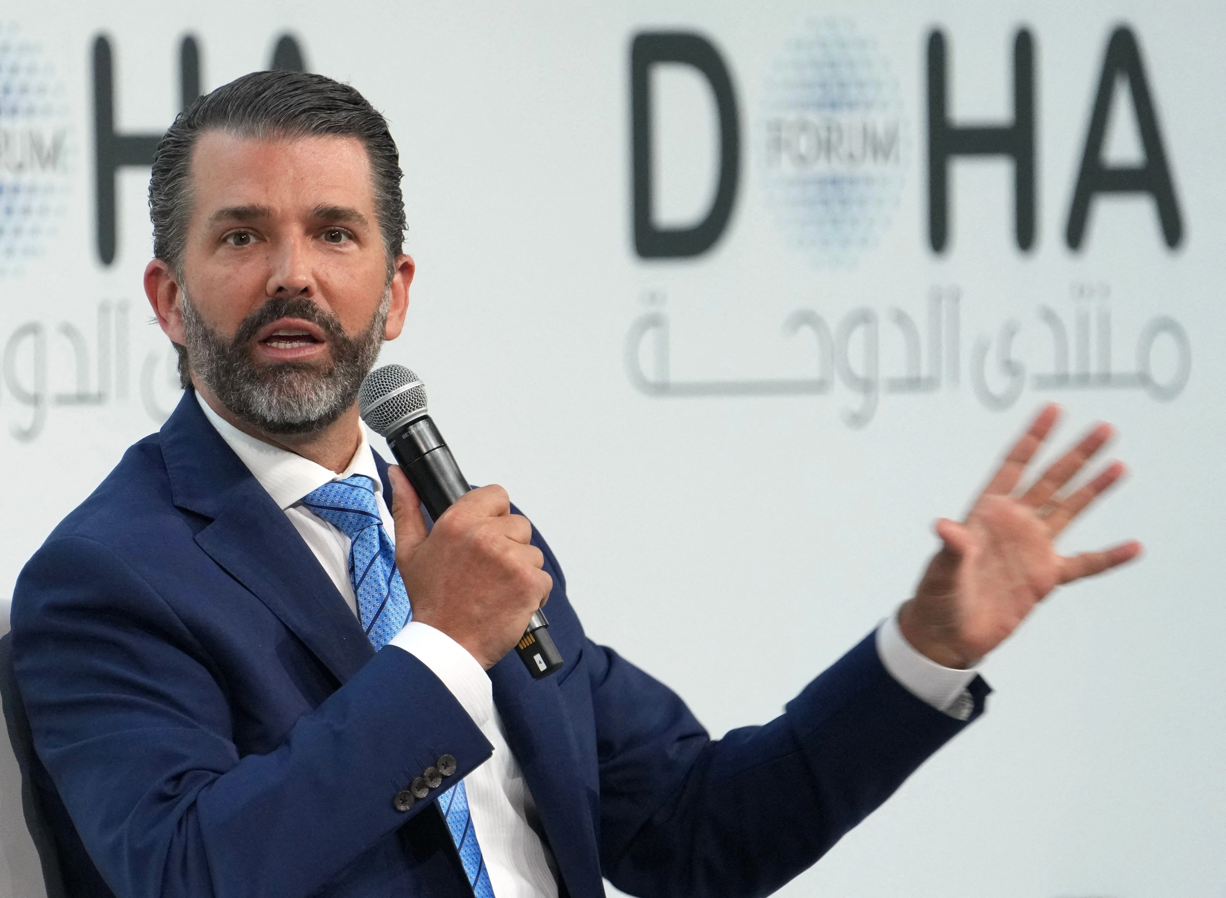 도널드 트럼프 미국 대통령의 장남 도널드 트럼프 주니어가 7일(현지시간) 카타르 도하에서 열린 연례 국제정책·외교 회의 ‘도하 포럼’에서 발언하고 있다. 2025.12.7 도하 AFP 연합뉴스