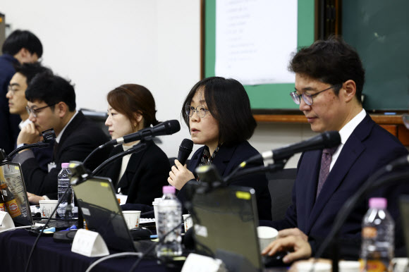 개회선언하는 김예영 전국법관대표회의 의장