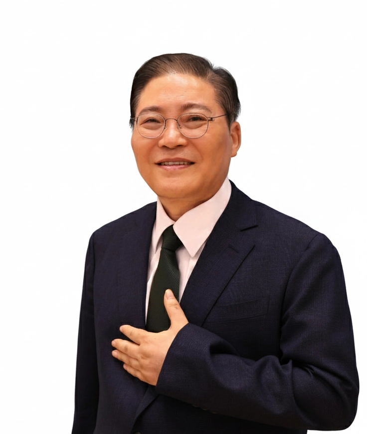등단 30년을 기념해 자신의 시 창작론을 담아 ‘영혼을 담은 시 쓰기’를 펴낸 소강석 목사. 새에덴교회 제공