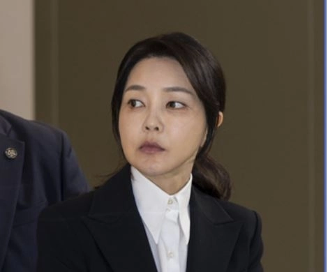 김건희