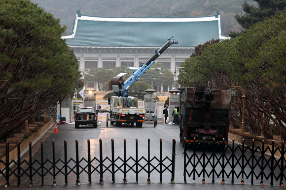 ‘청와대 재가동 준비 중’