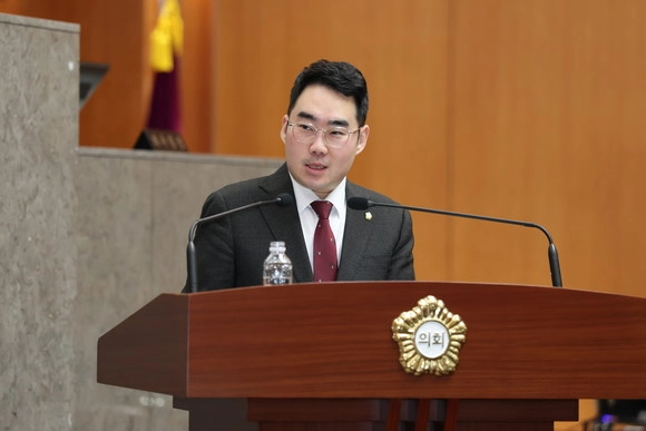 고영찬 금천구의회 의원  고영찬 금천구의회 의원