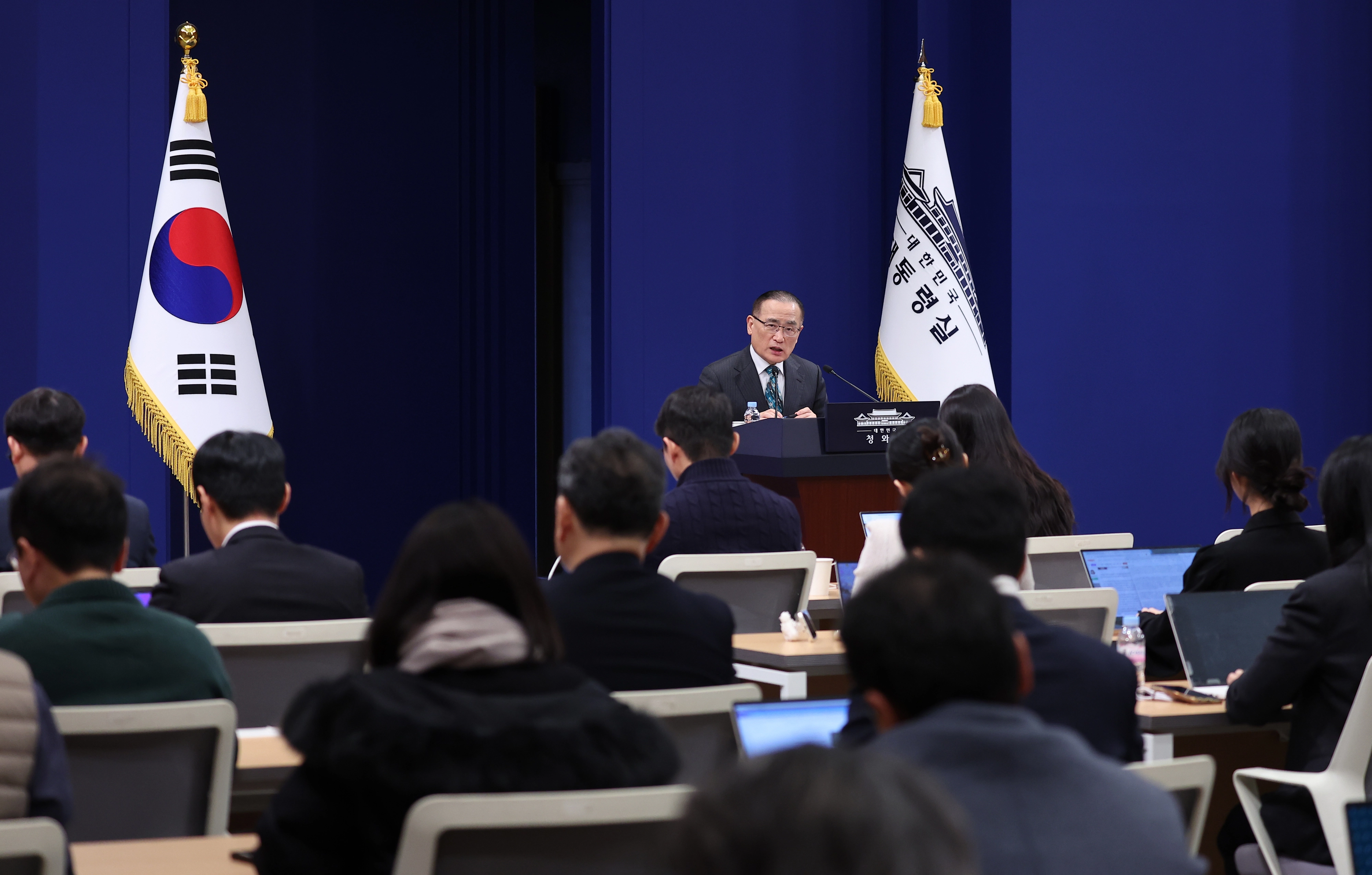 위성락 국가안보실장, 미국·캐나다·일본 방문 관련 브리핑  위성락 국가안보실장이 24일 청와대 춘추관에서 미국·캐나다·일본 방문 관련 브리핑을 하고 있다. 
연합뉴스