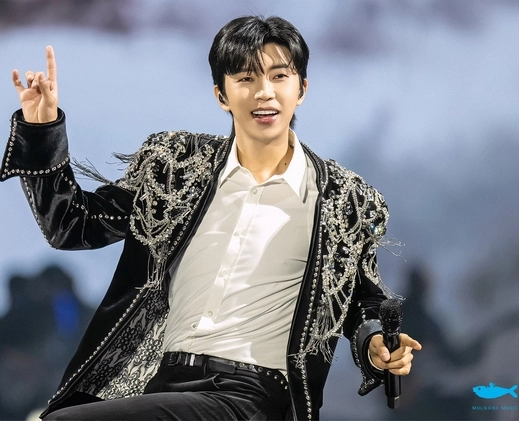 임영웅.<br>물고기뮤직 제공