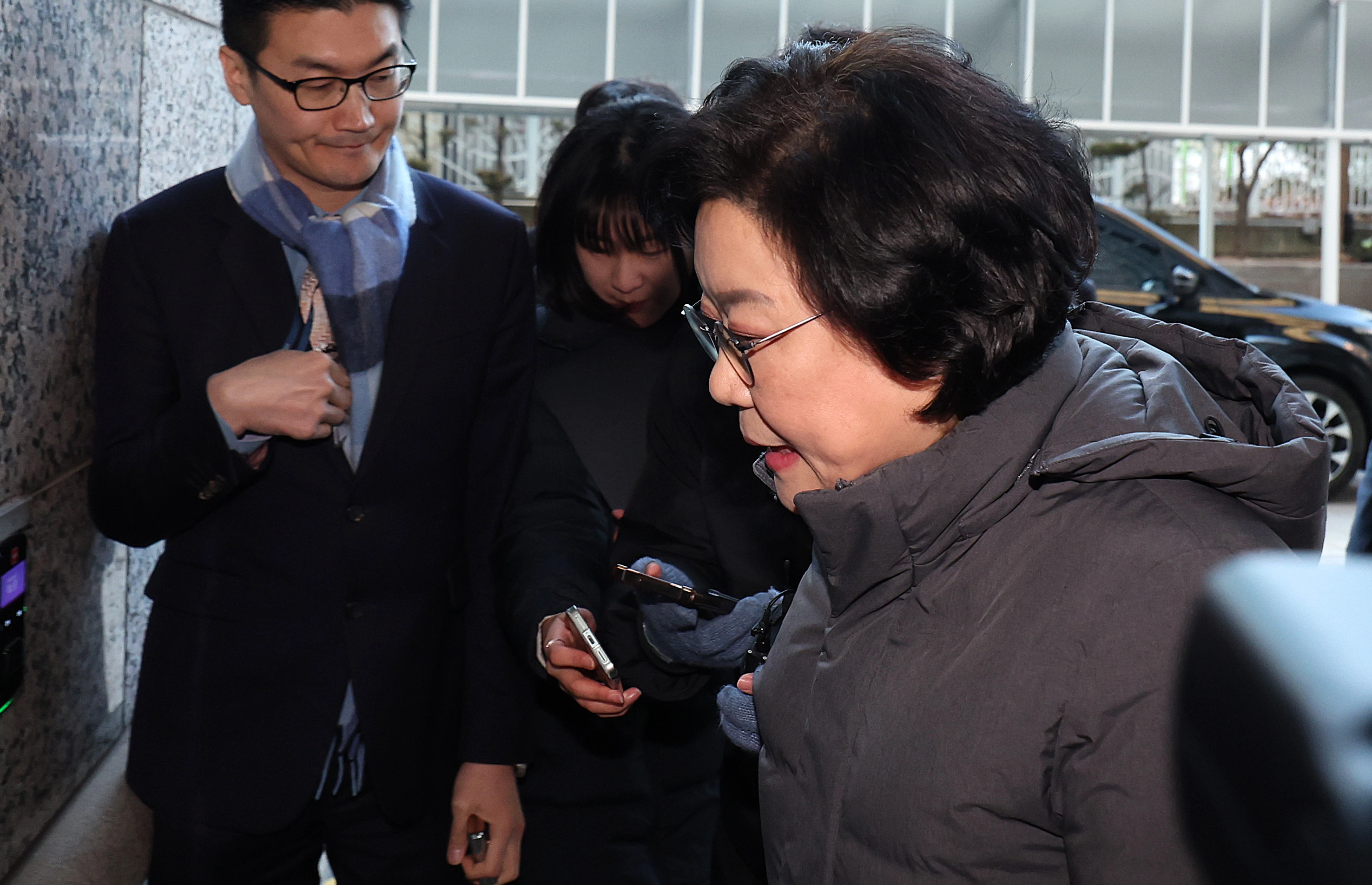 이혜훈 기획예산처 장관 후보자가 6일 오전 서울 중구 예금보험공사에 마련된 청문회 준비 사무실로 출근하고 있다. 2026.1.6 뉴시스