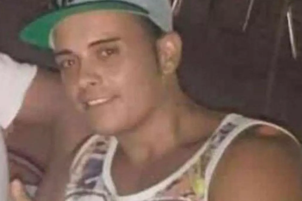 지난달 31일(현지시간) 마약 복용 챌린지 인터넷 방송 도중 사망한 세르히오 히메네스 라모스. 엑스 캡처