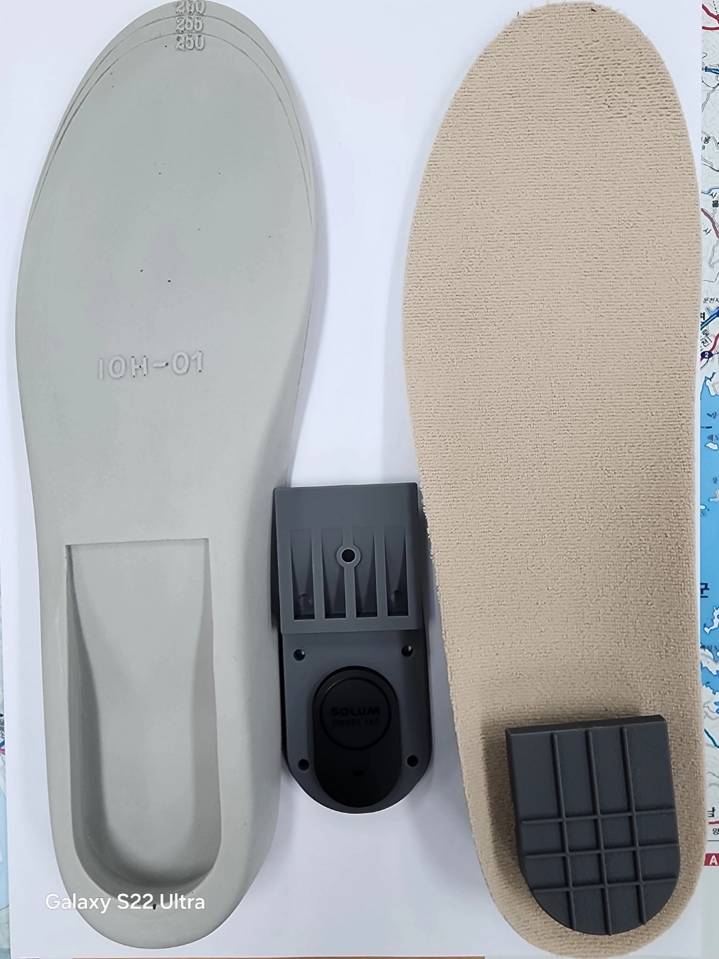 신발 깔창형 스마트태그. 2026.1.13. 경남경찰청 제공