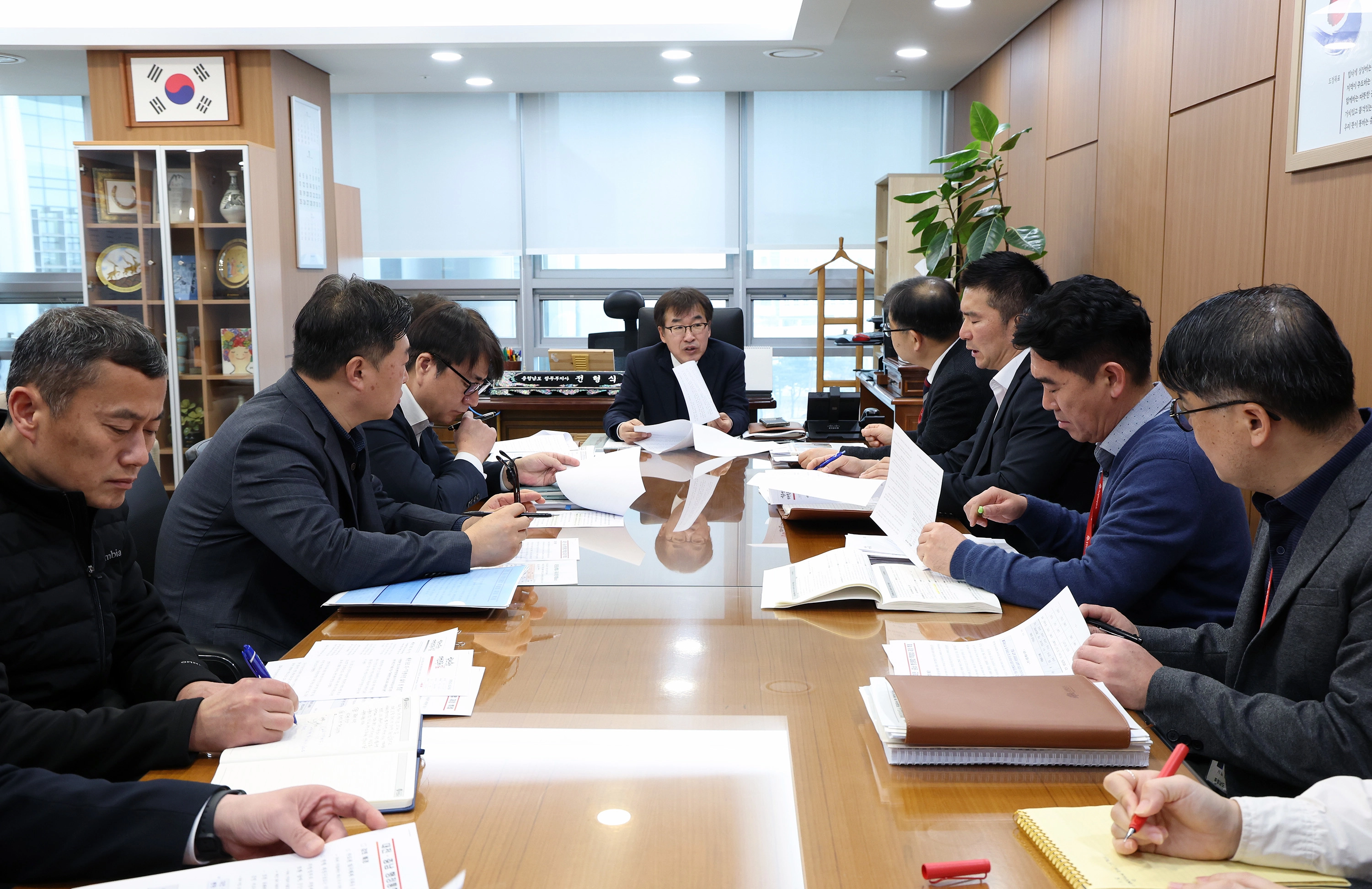 15일 충남도 ‘행정통합 특별법 특례 원안 반영 테스크 포스(TF)’ 첫 회의가 열리고 있다. 도 제공