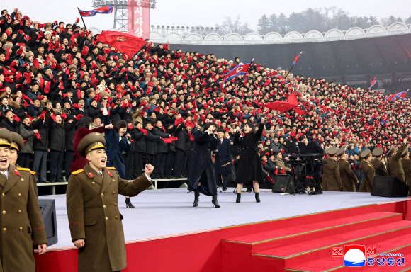 김정은 북한 국무위원장이 참석한 가운데 지난 16일 사회주의애국청년동맹(이하 청년동맹) 창립 80주년 기념대회가 평양 김일성경기장에서 성대히 진행됐다고 조선중앙통신이 17일 보도했다. 2026.1.17. 평양 조선중앙통신 연합뉴스