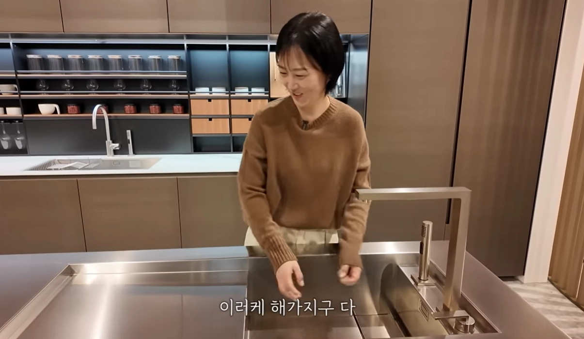 유튜브 채널 ‘장공장장윤정’ 캡처