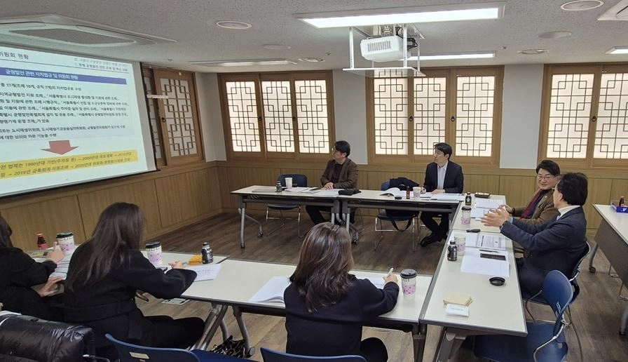 지난 22일 열린 ‘서울시 균형발전을 위한 도시산업생태계 조성 및 조례제정안에 관한 연구 중간보고회’