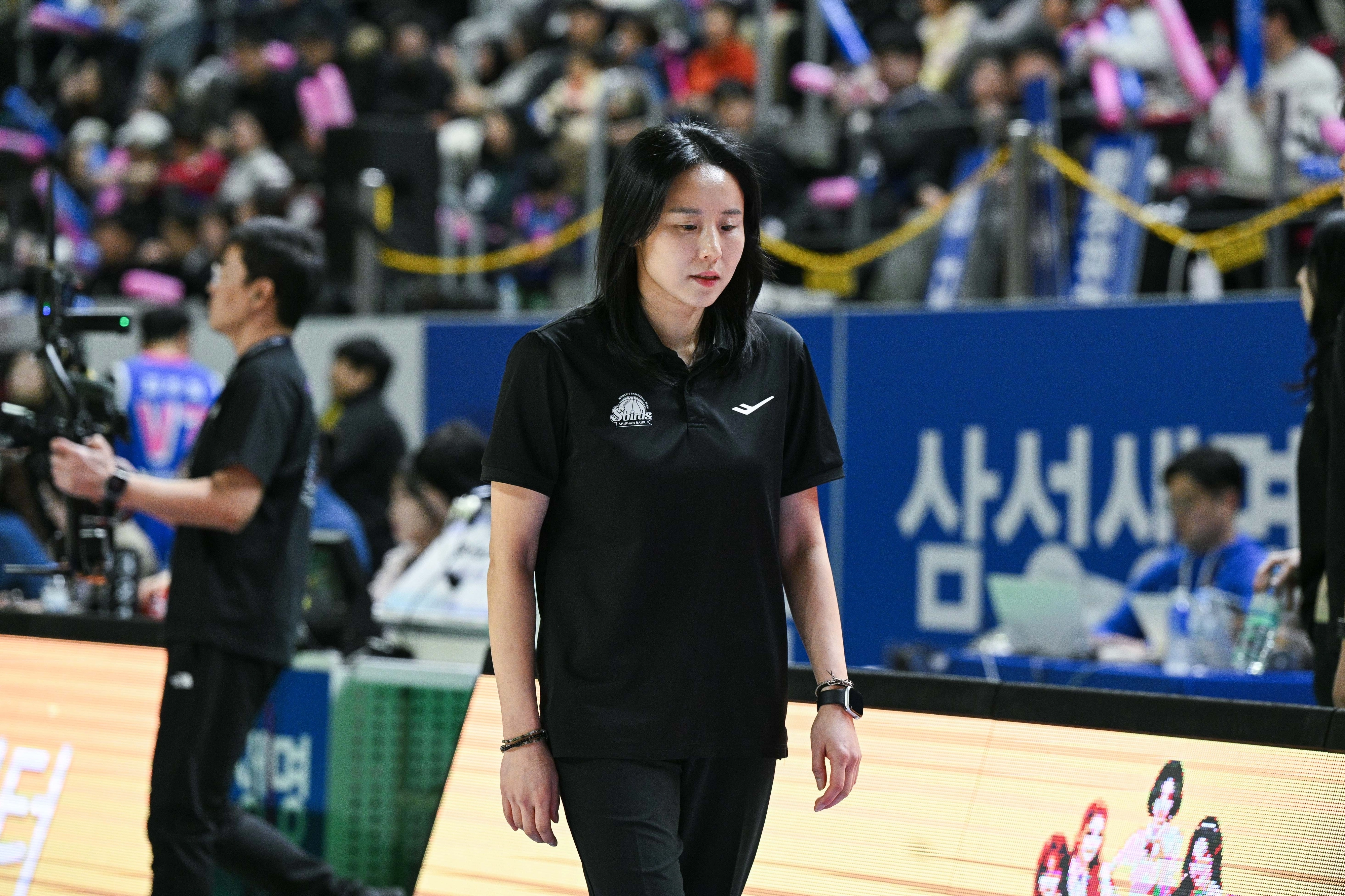 최윤아 감독.WKBL 제공