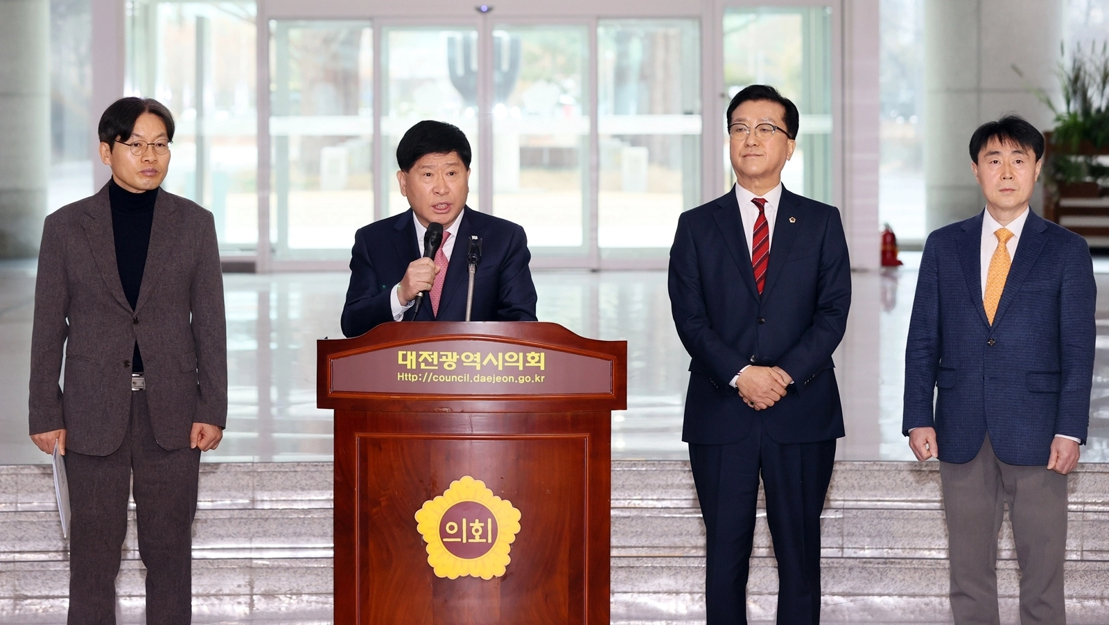 대전시의회에서 공동 기자회견이 열리고 있다. 도의회 제공