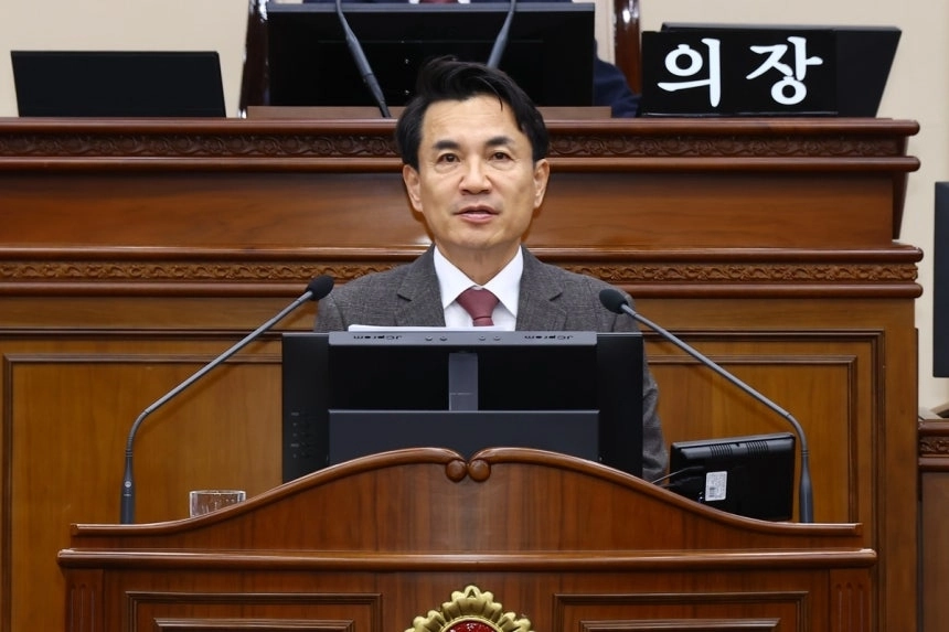 김진태 강원지사는 3일 도의회 임시회 신년연설에서 강원특별법 3차 개정을 촉구했다. 연합뉴스