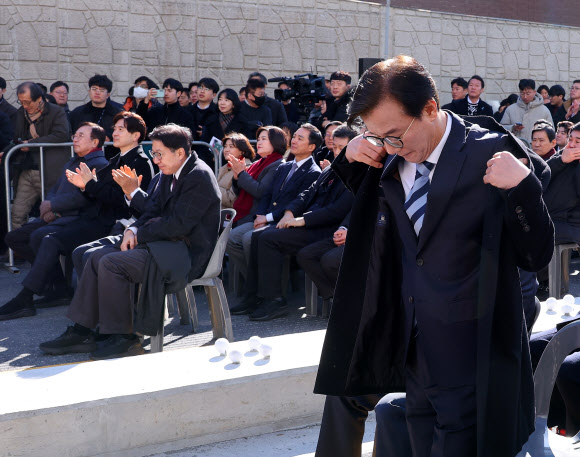 전재수 ‘활동 재개’