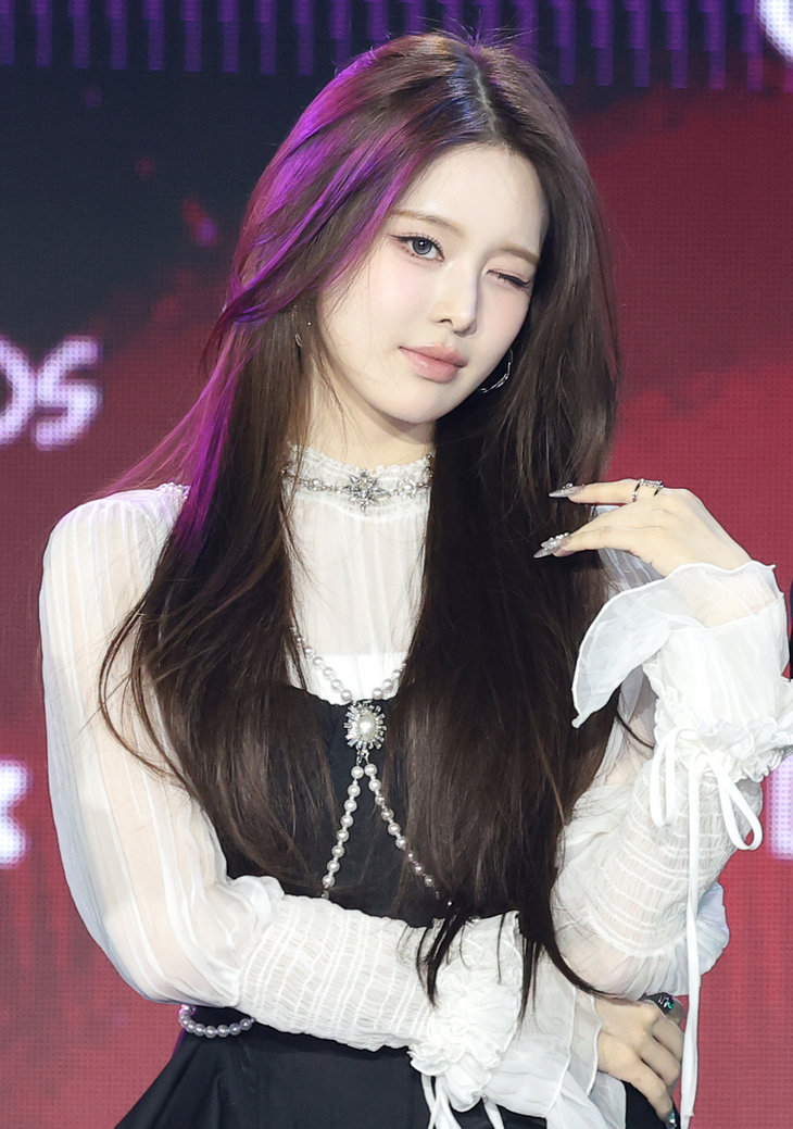 방지민, 디 어워즈 여신