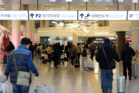 설 연휴 앞둔 제주공항