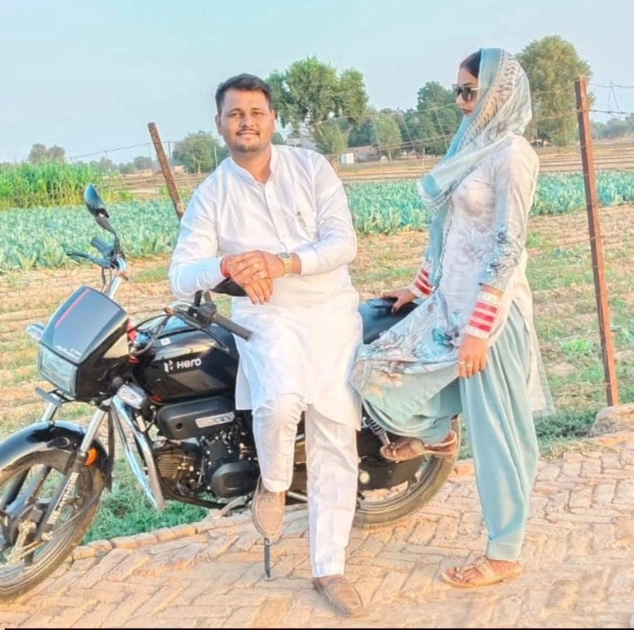 아시쉬·안잘리 부부. NDTV 캡처