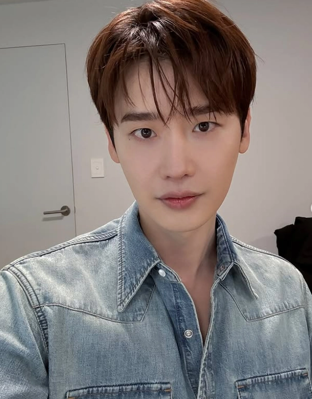 배우 이종석. 이종석 인스타그램 캡처