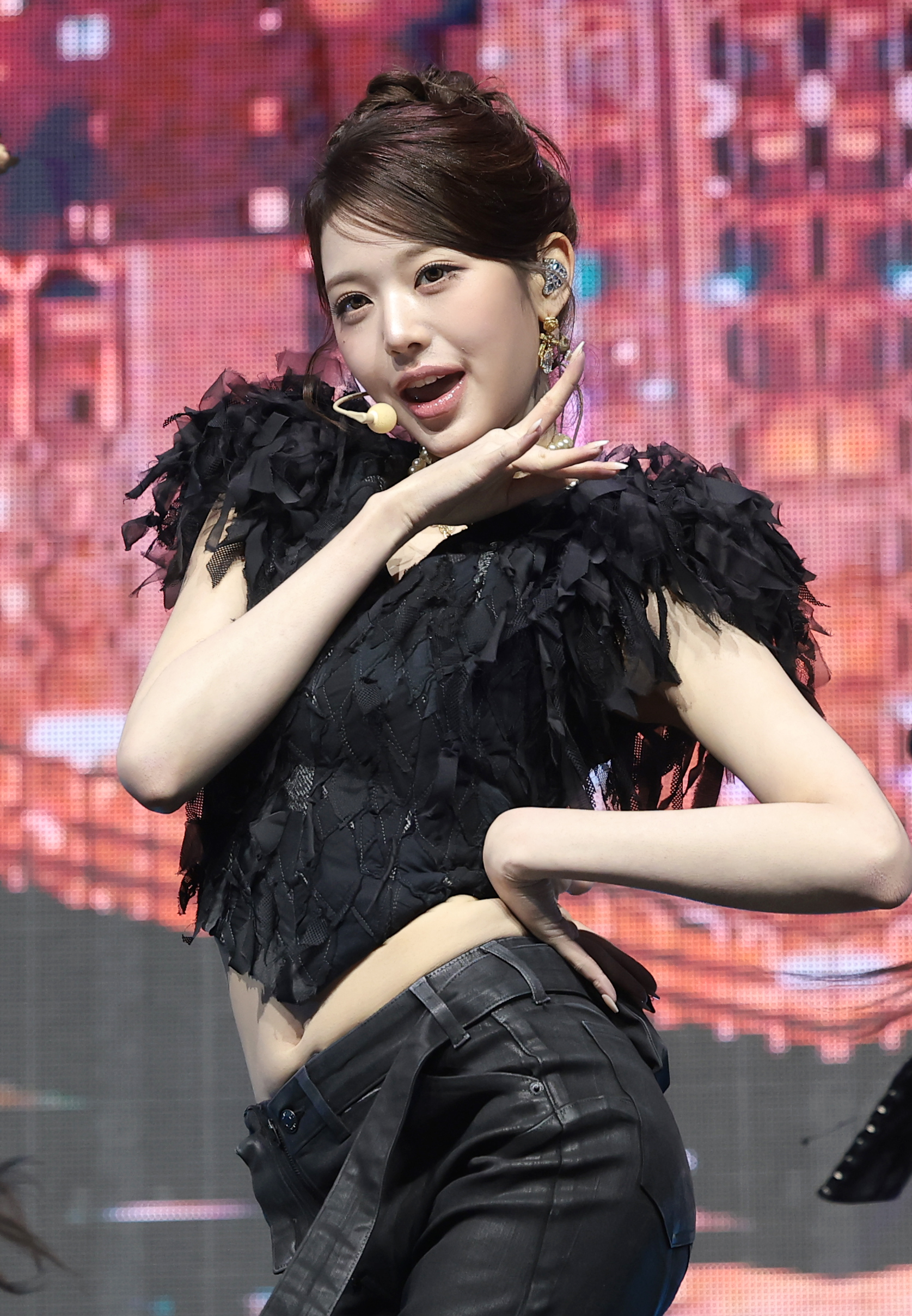 장원영, 춤추는 K-바비