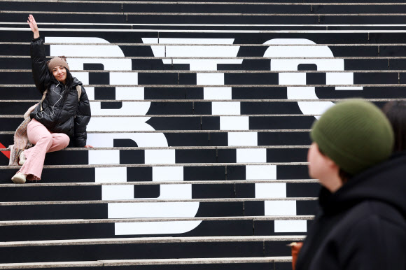 완전체 컴백 ‘BTS’ 공연 열흘 앞으로