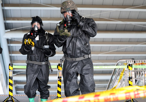 16일 경기도 평택시 지제동 평택지제역에서 ‘테러 대비 민ㆍ관ㆍ군ㆍ경ㆍ소방 통합방호훈련’이 진행되고 있다. 이번 훈련에는 평택시, 경찰, 육군 제51보병사단, 경기남부경찰청 경찰특공대 등이 참여했다. 2026.3.16  연합뉴스
