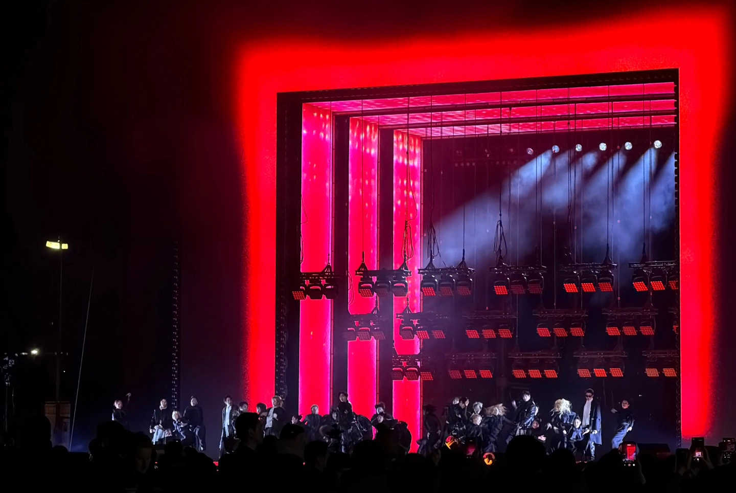 그룹 방탄소년단(BTS)이 21일 서울 광화문 광장에서 정규 5집 ‘아리랑’(ARIRANG) 발매를 기념해 무료 공연 ‘BTS 컴백 라이브: 아리랑’을 열고 있다. 2026.3.21 연합뉴스