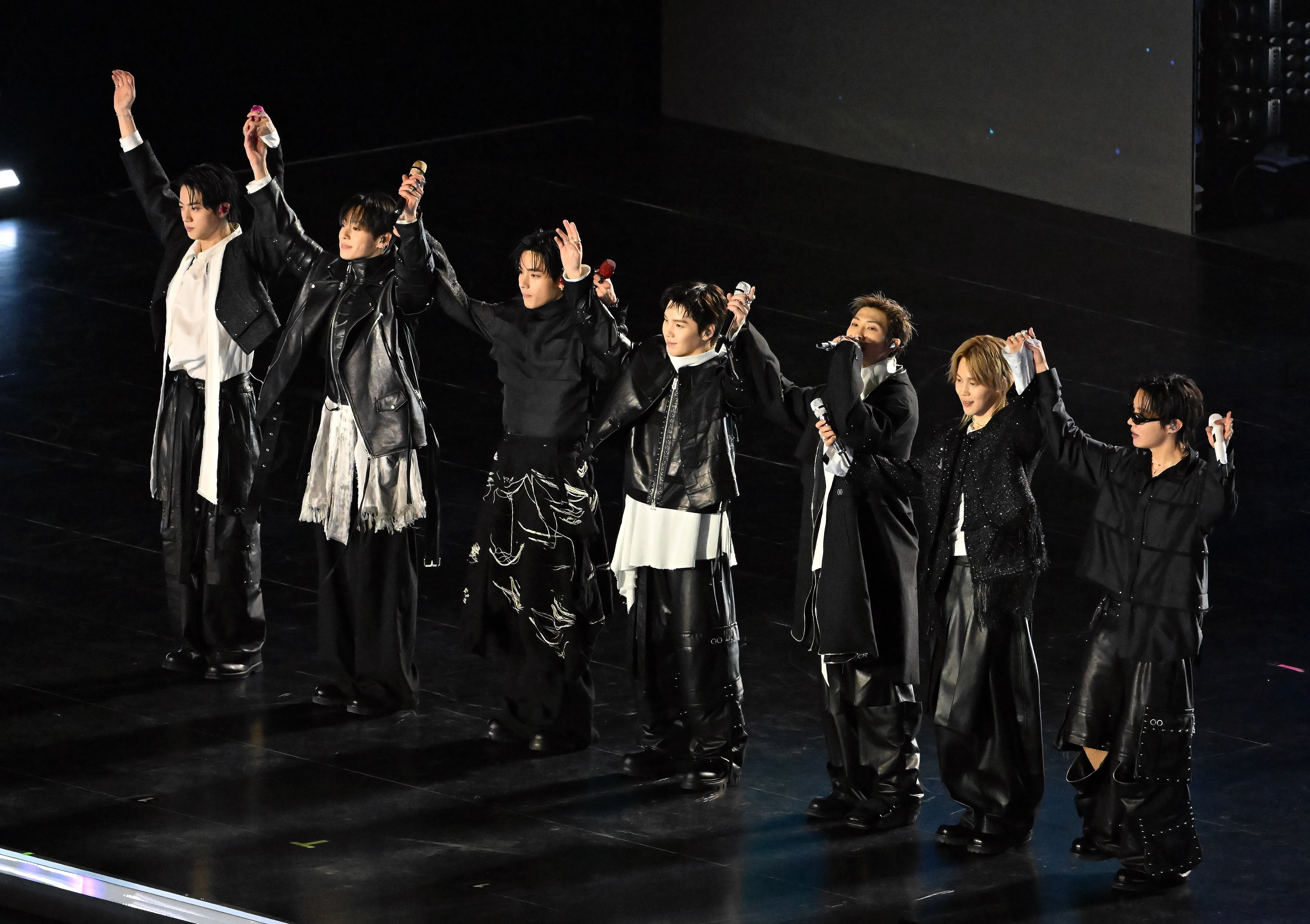 그룹 방탄소년단(BTS)이 21일 서울 광화문 광장에서 무료 복귀 공연 ‘BTS 컴백 라이브: 아리랑’(BTS THE COMEBACK LIVE | ARIRANG)을 펼쳤다. 2026.03.21. 사진공동취재단