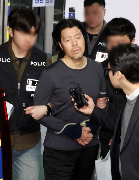 부산 항공사 기장 살해범 김동환 검찰 송치