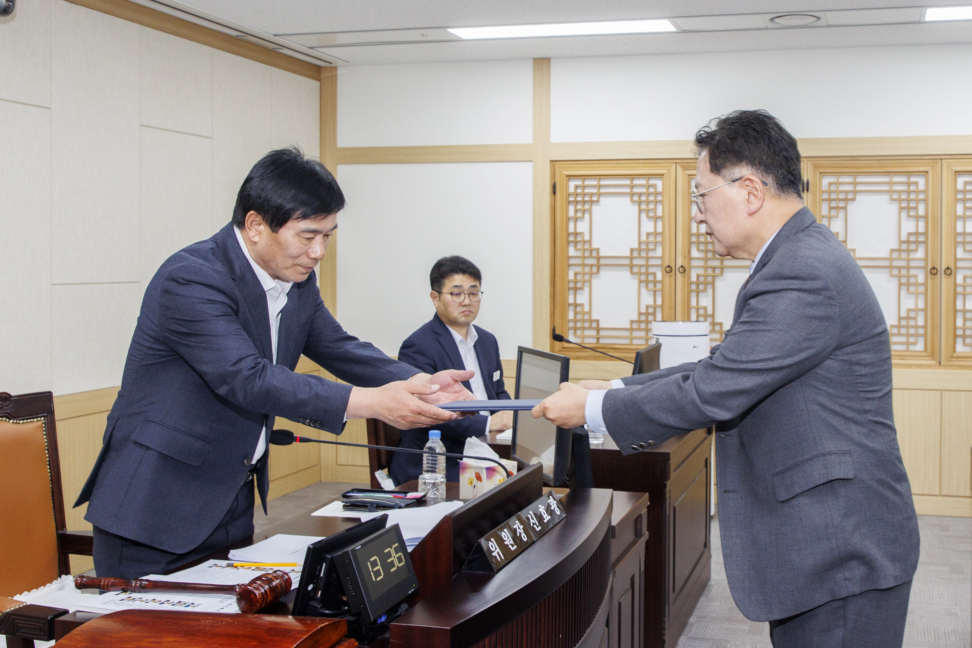 경북도농식품유통교육진흥원장 후보자 인사청문회. 경북도의회 제공