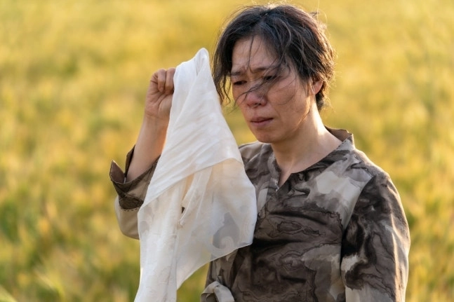 영화 ‘내 이름은’ 스틸컷. 렛츠필름·아우라픽처스 제공