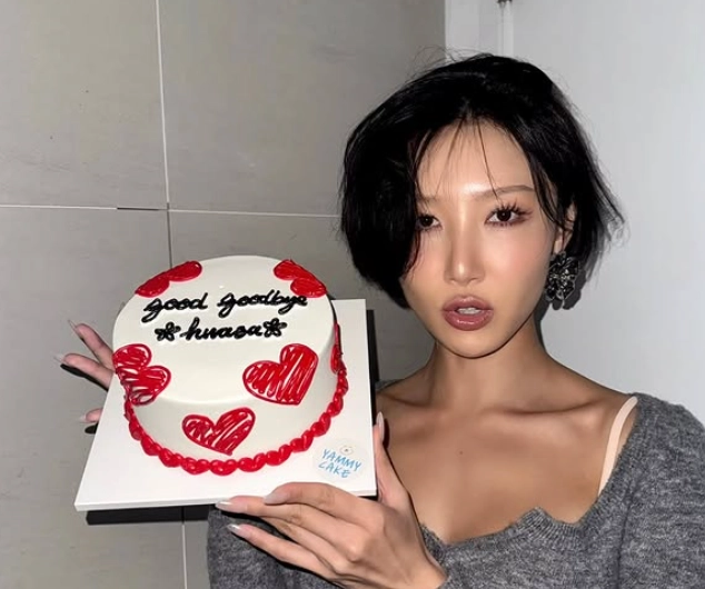 가수 화사 인스타그램 캡처