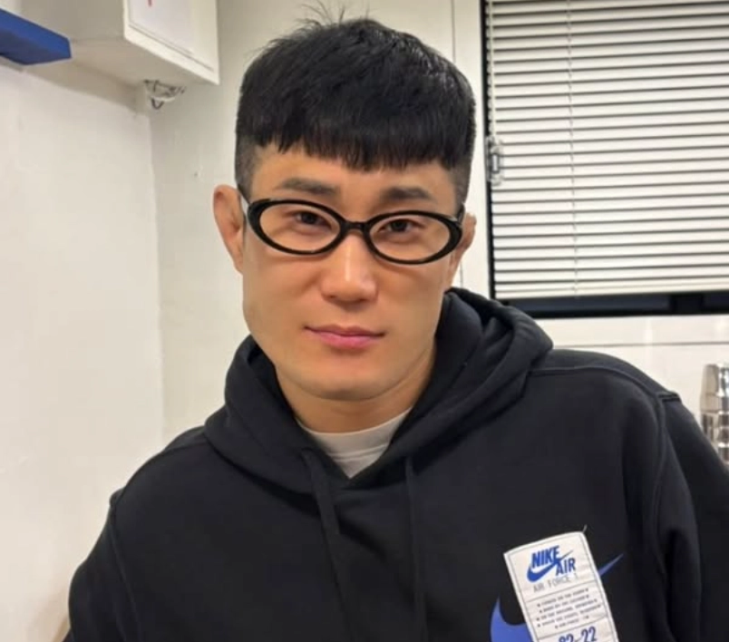 추성훈의 격투기 선수 복귀 방식에 대해 후배 격투기 선수가 “특정 선수에게만 특혜가 주어지고 있다”고 주장하며 공개 저격에 나서 파문이 일고 있다. 사진은 장익환 선수. 인스타그램 캡처