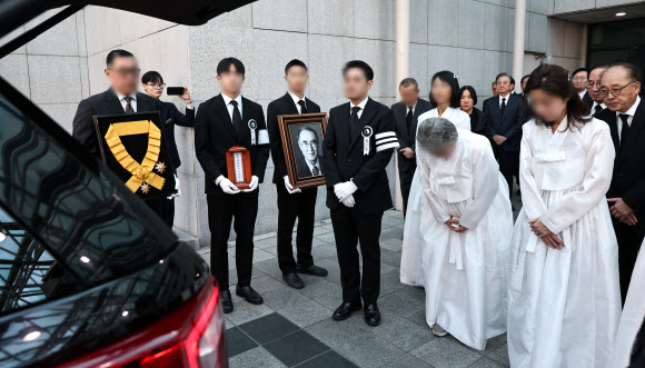 고 이홍구 전 국무총리 발인