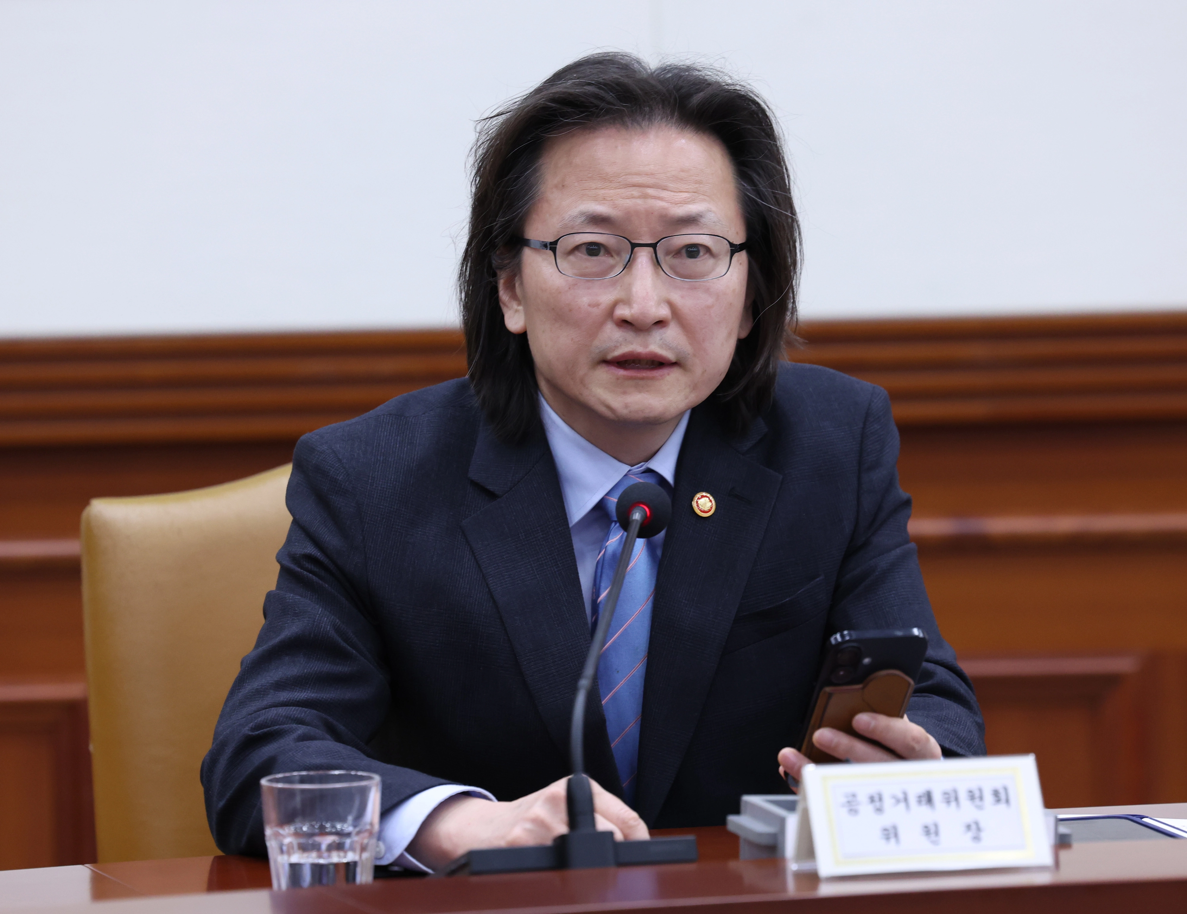 [서울=뉴시스] 조수정 기자 = 주병기 공정거래위원회 위원장이 21일 오전 서울 종로구 정부서울청사에서 열린 구윤철 경제부총리 겸 재정경제부 장관 주재 민생물가 특별관리 TF 회의 겸 대외경제장관회의에서 발언하고 있다. 2026.05.21. chocrystal@newsis.com

<저작권자ⓒ 공감언론 뉴시스통신사. 무단전재-재배포 금지.>
