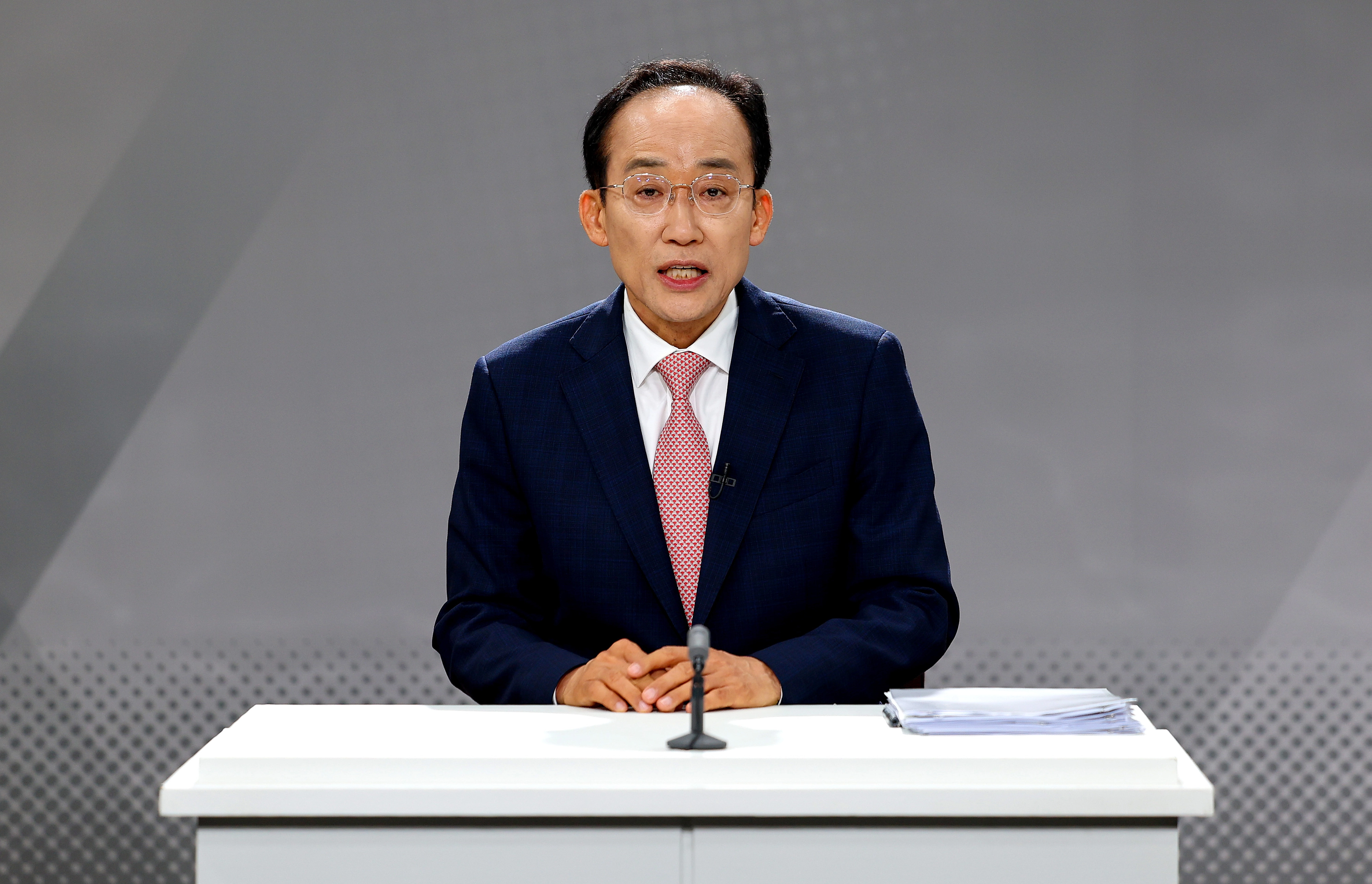 대구시장 후보자토론회서 발언하는 추경호  추경호 국민의힘 대구시장 후보가 26일 대구 수성구 대구MBC에서 열린 제9회 전국동시지방선거 대구시장 후보자 토론회에서 발언하고 있다. 2026.5.26. 연합뉴스