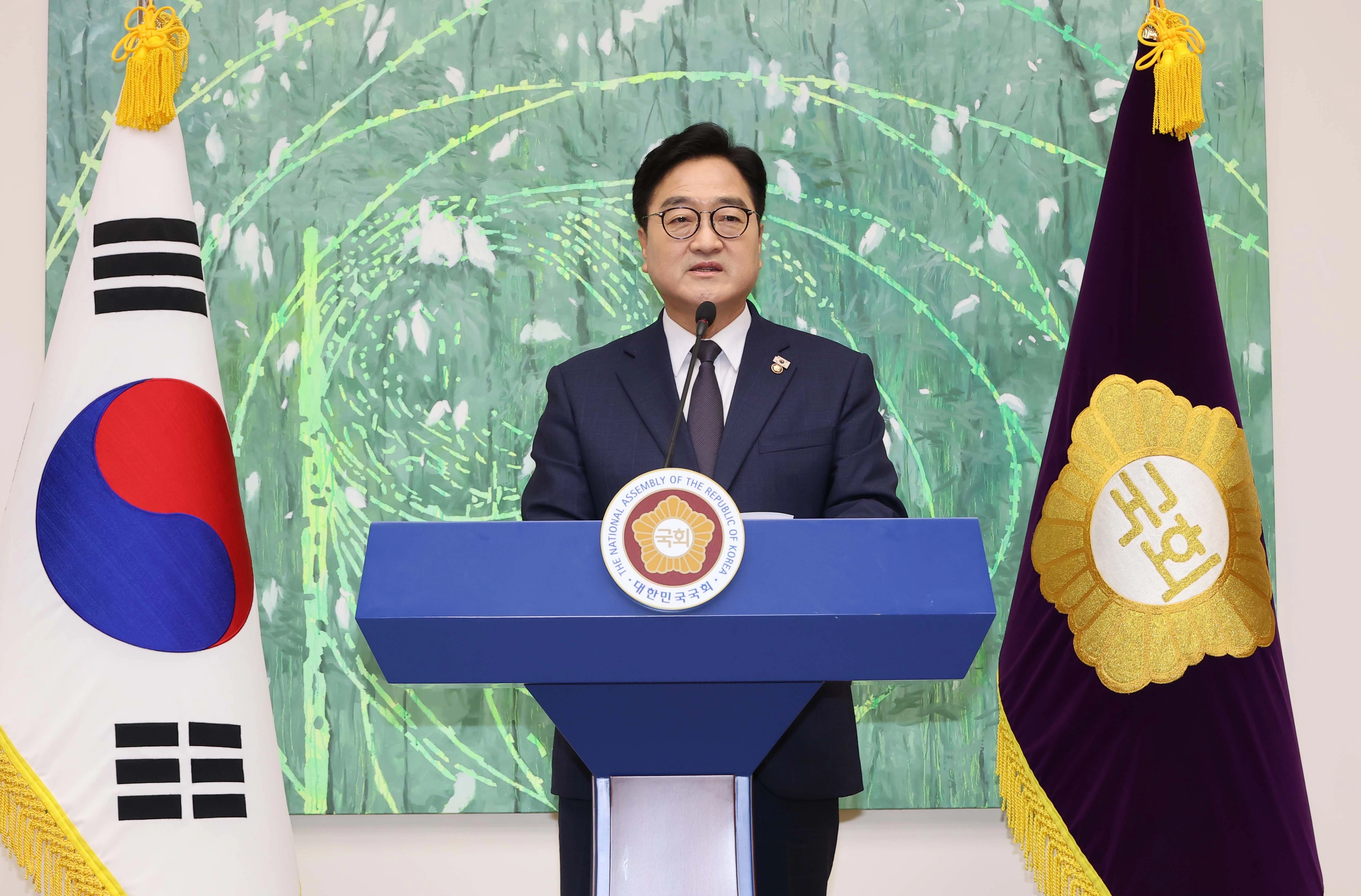 우원식 국회의장이 상반기 국회 종료를 앞둔 28일 서울 여의도 국회 접견실에서 열린 퇴임 기자회견에서 발언하고 있다. 2026.5.28 연합뉴스