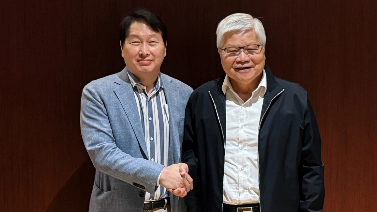 최태원, TSMC 회장과 회동… AI 반도체 ‘삼각 동맹’ 강화