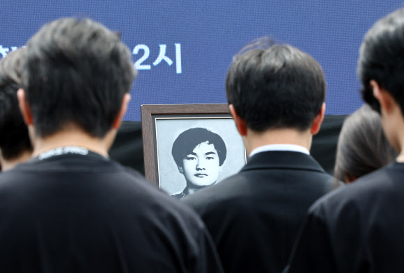 9일 서울 서대문구 연세대학교 이한열 동산에서 제39주기 이한열 추모식이 열리고 있다. 2026.6.9 연합뉴스