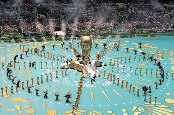 11일(현지시간) 멕시코 멕시코시티 스타디움에서 2026 국제축구연맹(FIFA) 북중미 월드컵 개막식이 열리고 있다. EPA 연합뉴스