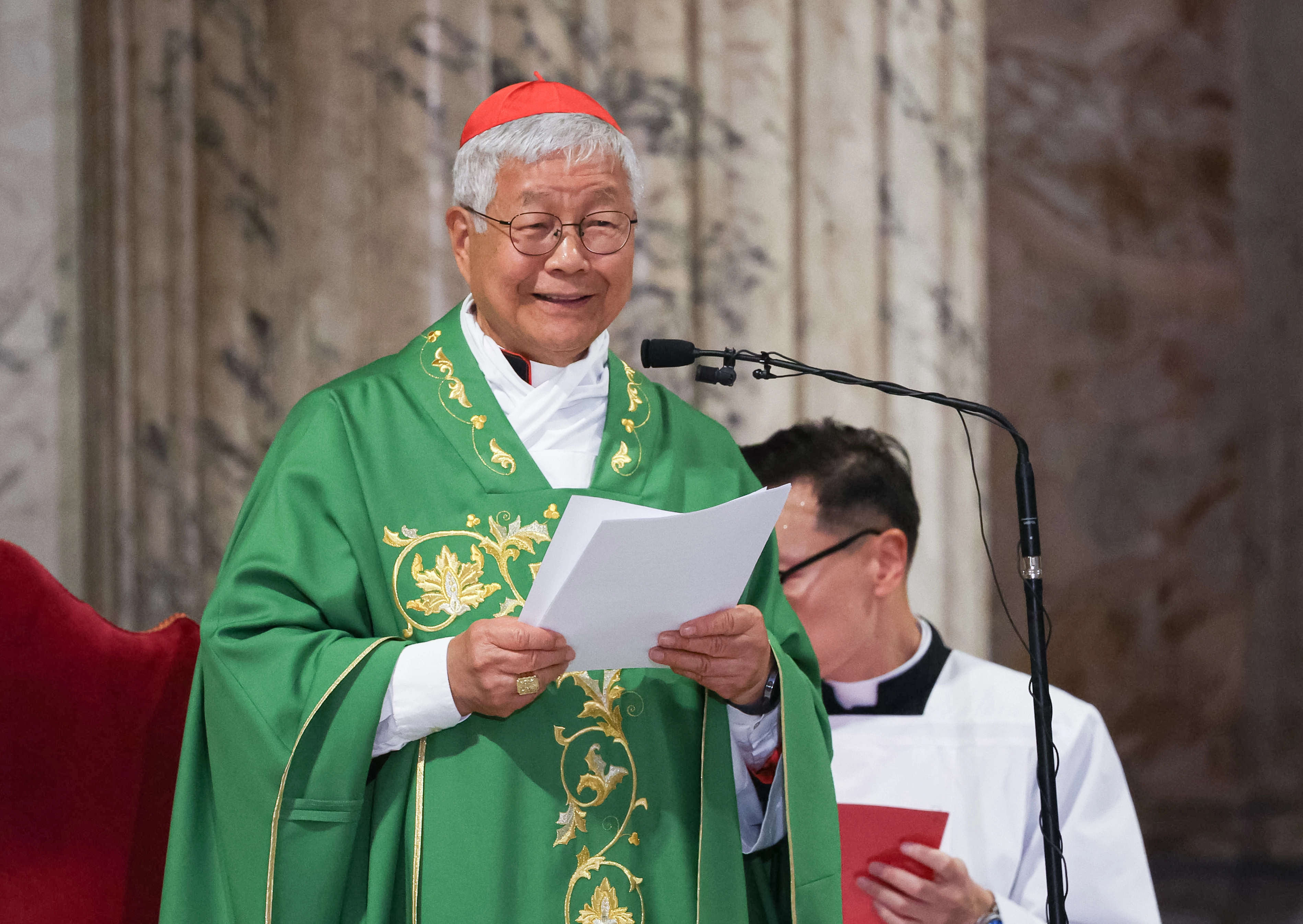 유흥식 추기경, 특별 미사 집전  유흥식 추기경, 특별 미사 집전 
    (로마=연합뉴스) 한상균 기자 = 유흥식 추기경이 14일(현지시간) 이탈리아 로마 성 바오로 대성전에서 이재명 대통령 부부가 참석한 가운데 ‘평화와 연대를 위한 특별 미사’를 집전하고 있다. 2026.6.14
    xyz@yna.co.kr
(끝)


<저작권자(c) 연합뉴스, 무단 전재-재배포, AI 학습 및 활용 금지>